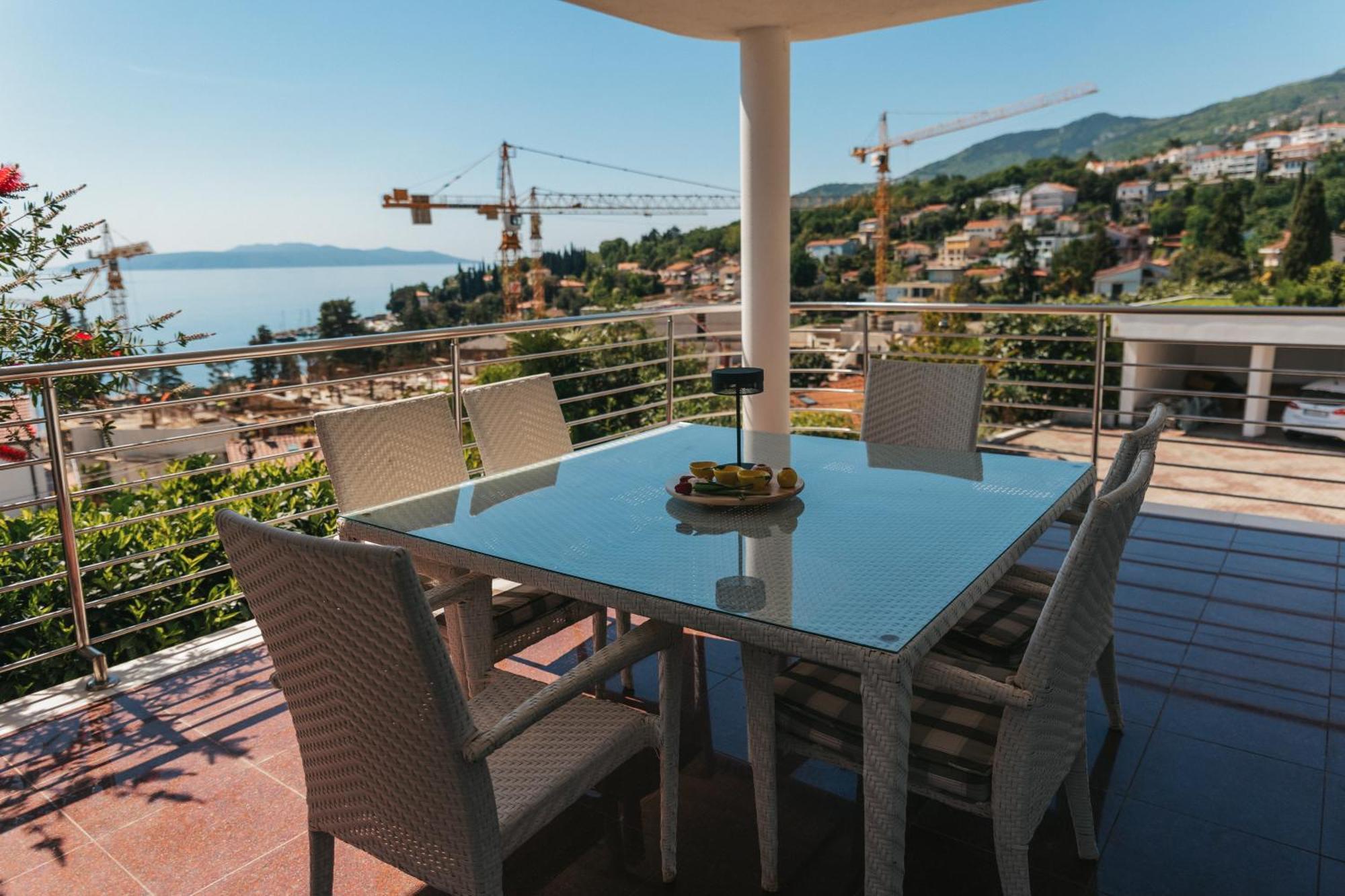 Villa Calista Ičići Exteriör bild