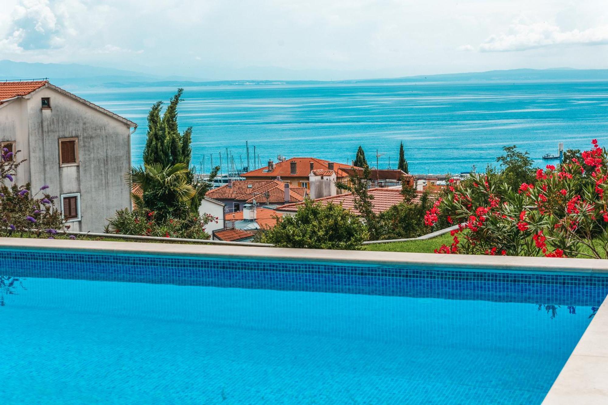 Villa Calista Ičići Exteriör bild